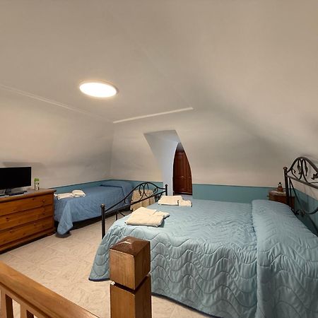 La Casa Dei Sogni Villa Procida Luaran gambar
