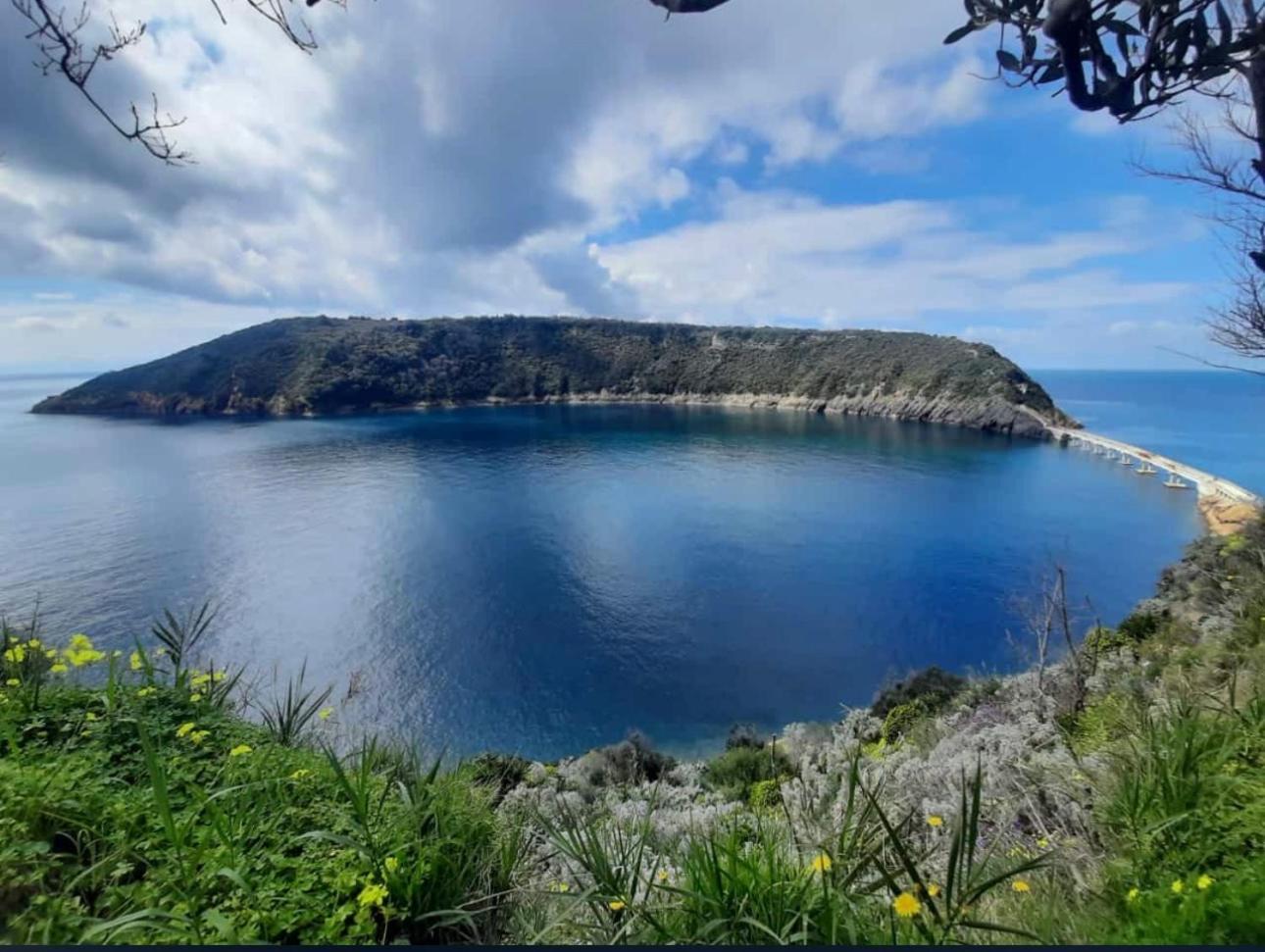 La Casa Dei Sogni Villa Procida Luaran gambar