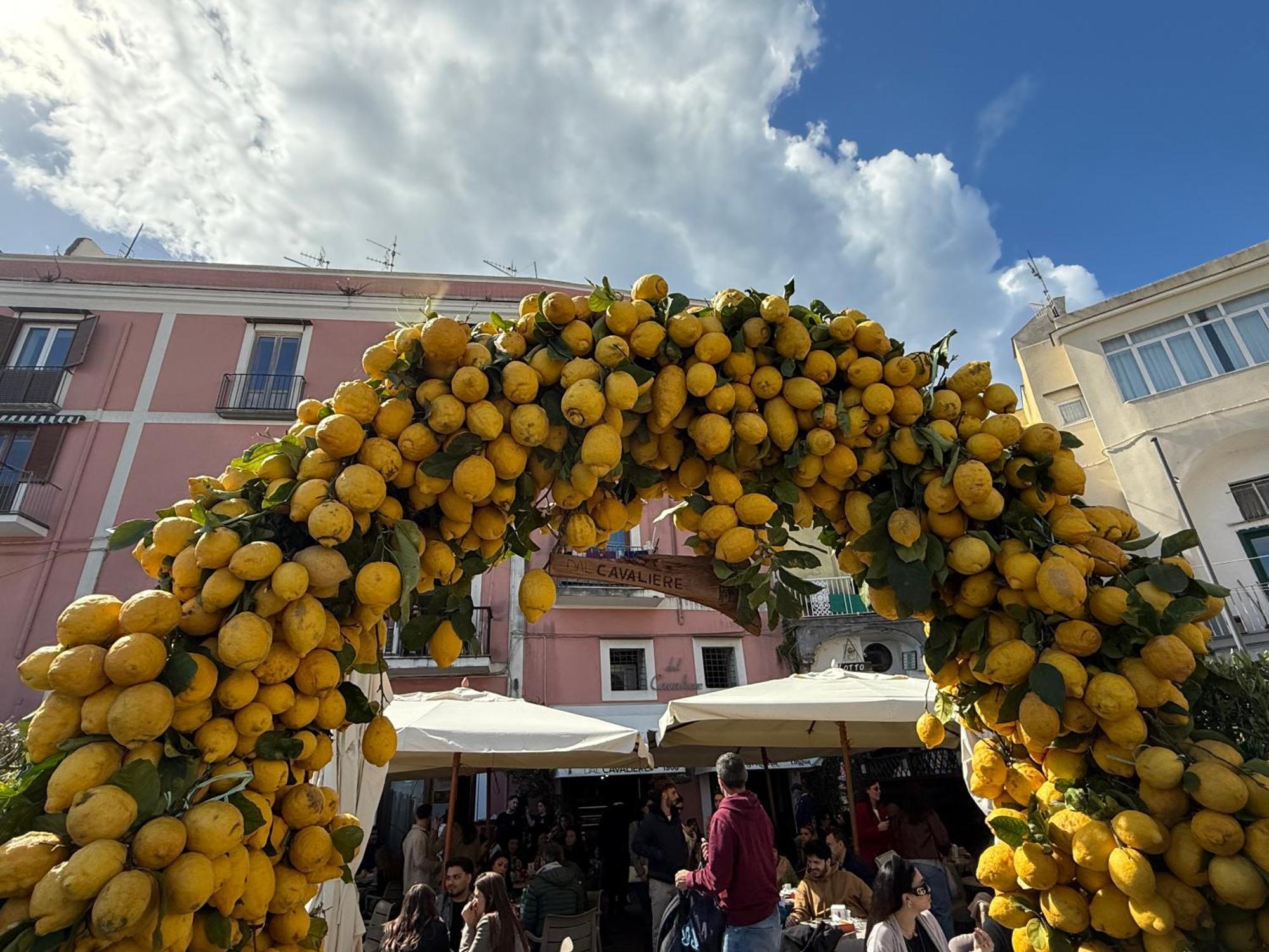 La Casa Dei Sogni Villa Procida Luaran gambar