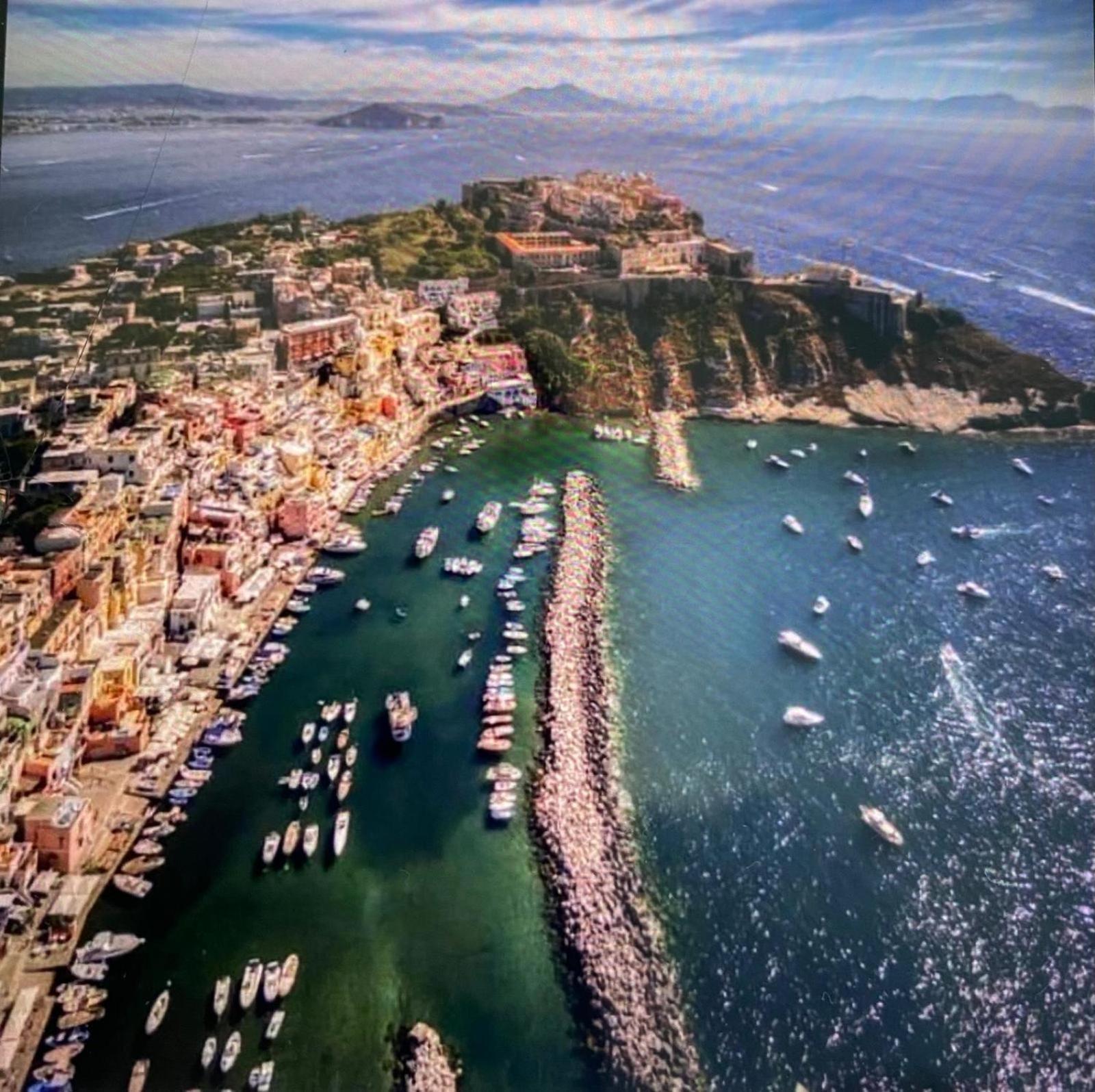 La Casa Dei Sogni Villa Procida Luaran gambar